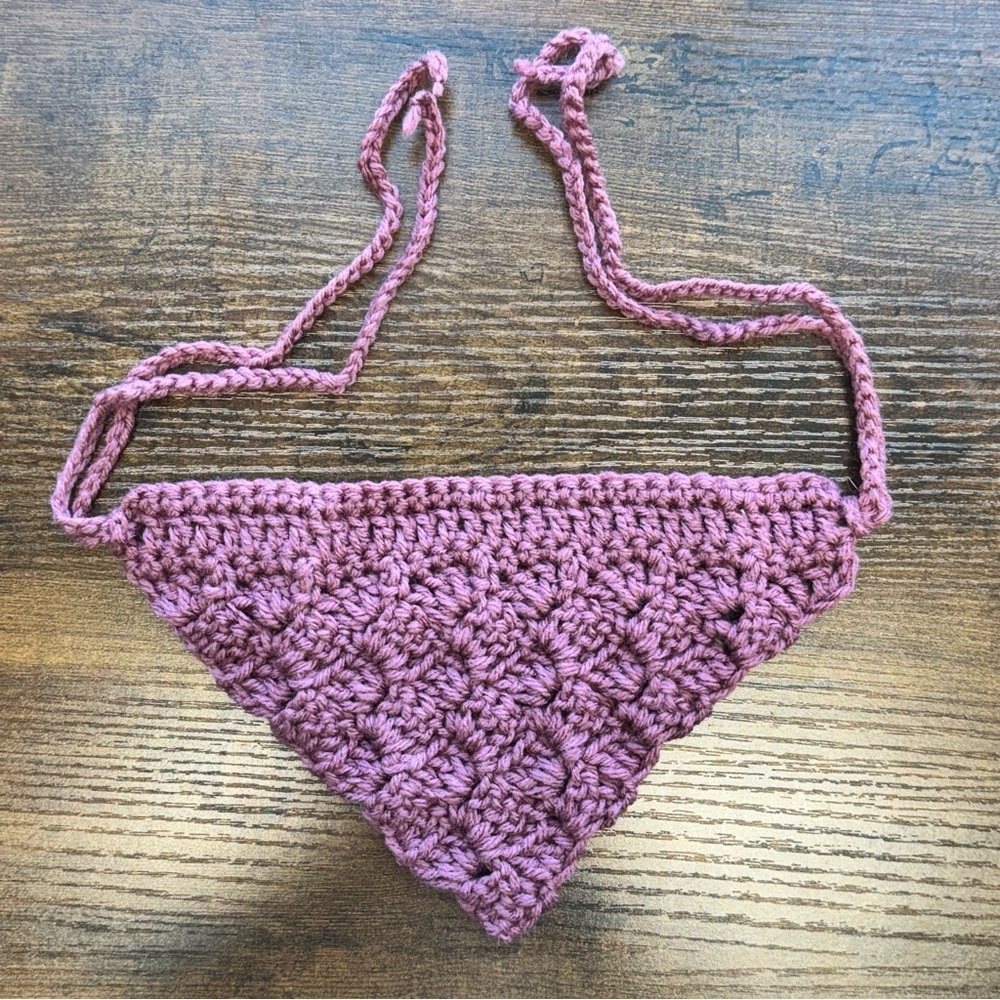Hand Crocheted Cat Bandanna - Picture 3 of 4